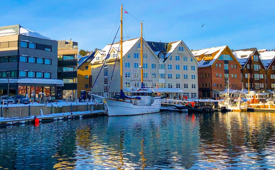 Tromsø: Arctic Fishing & Seafood Fjord Cruise on Luxury Yacht - Meeting Point