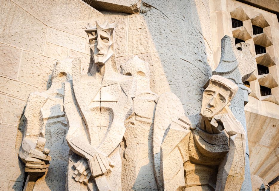 Barcelona: Exclusive Sagrada Familia Private Guided Tour - Exclusive Private Guided Tour