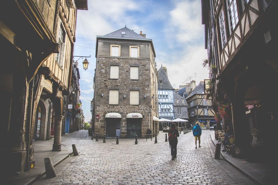 Dinan: Private Guided Walking Tour - Overview of Walking Tour