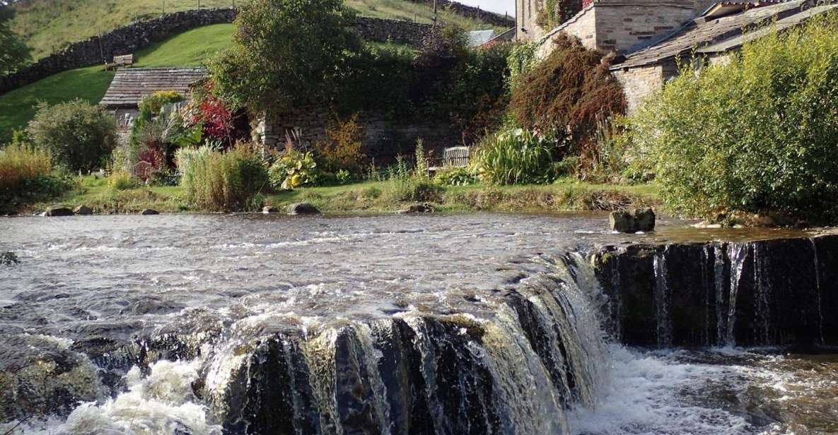 From York: Full-Day Yorkshire Dales Tour - Visiting Wensleydale Creamery