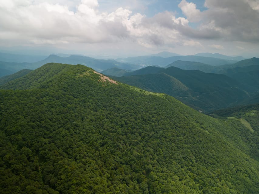 Half Day Hike To the Top of Old Mikuni-kaido Pass - Getting to Yuzawa Station