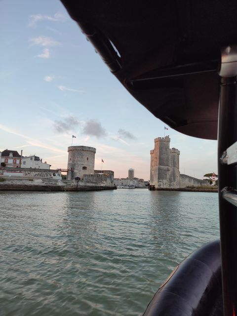 La Rochelle: Privatization of Semi-Rigid Boat With Skipper - Frequently Asked Questions