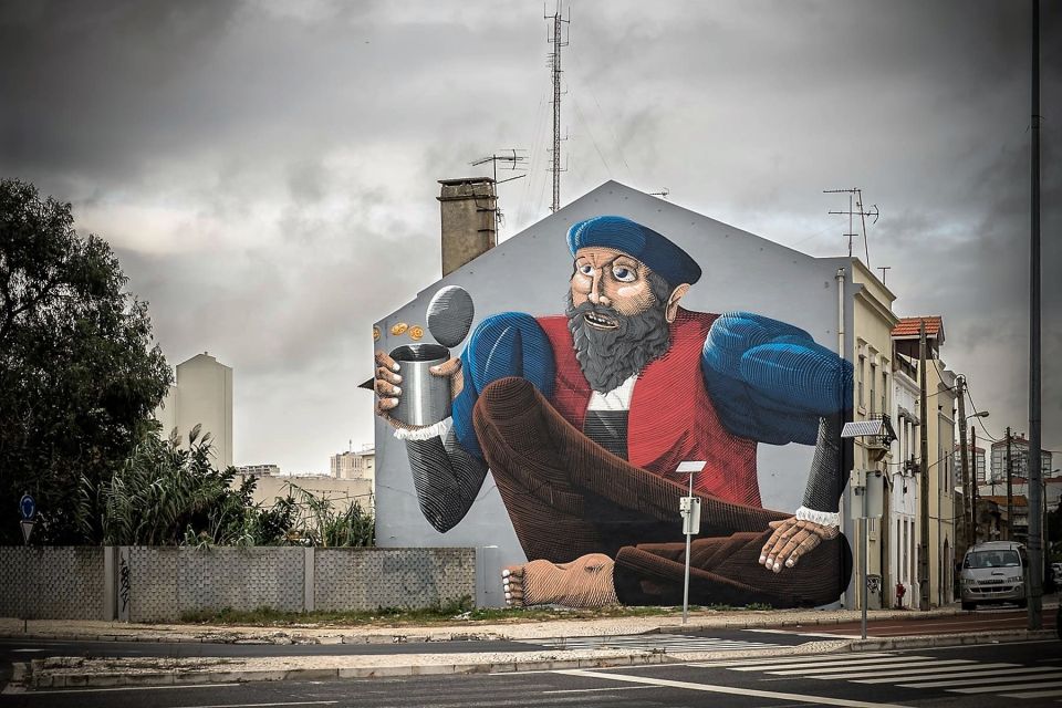 Lisbon: Urban Art Tour - Irreverent Art Showcases