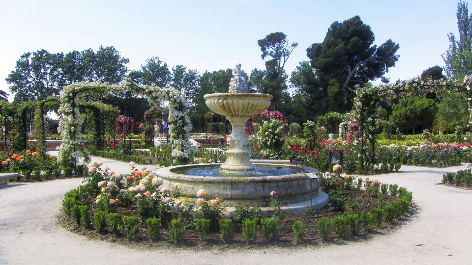 Madrid: Secrets of Retiro Park 2-Hour Walking Tour - Getting to Retiro Park