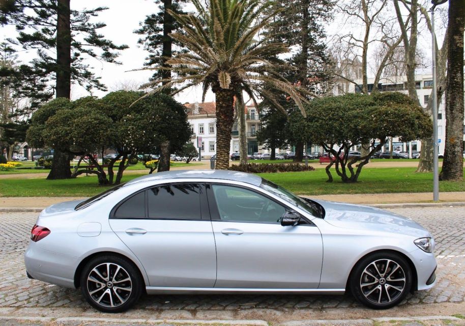 Porto: Luxury Sedan Car Transfer to Lisbon. - Frequently Asked Questions