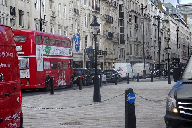 Royal Tour of St James, Parks, Palaces and Royal Intrigue - Accessibility and Fitness Level