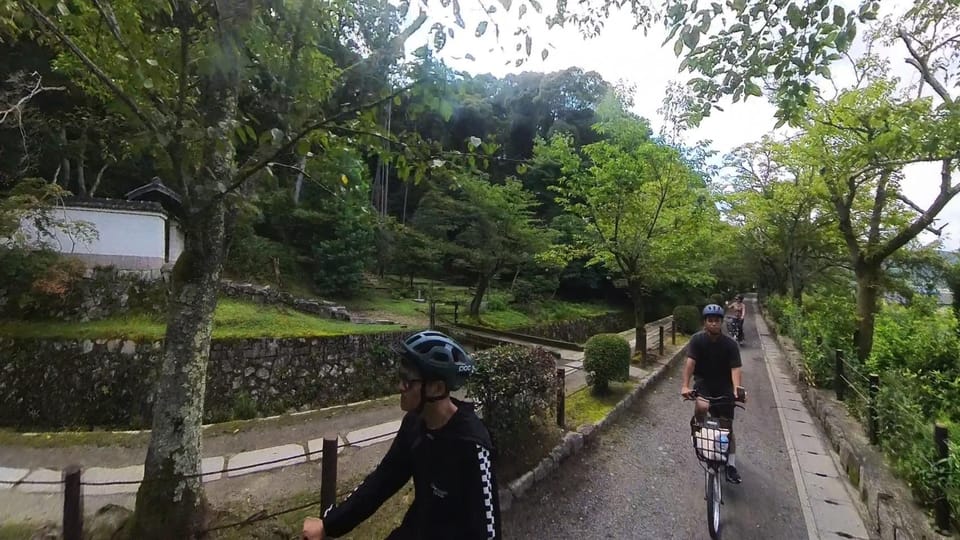 Explore Kyoto E-Bike Review: A Scenic Adventure - Exploring Iconic Spots