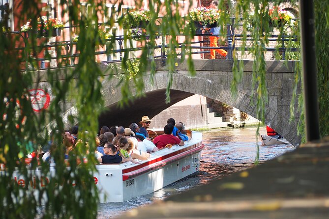 Guided Boat Trip in Medieval Ghent - Tour Group Size