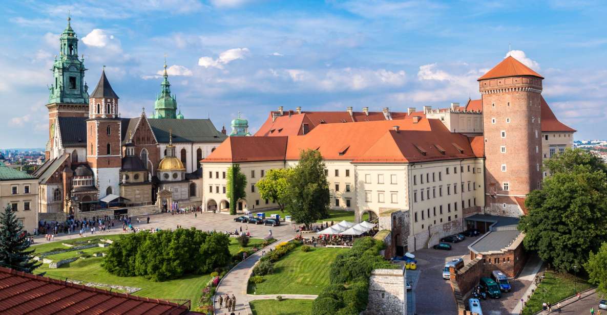 Krakow: Wawel Castle, Cathedral, Salt Mine, and Lunch - Duration and Group Size