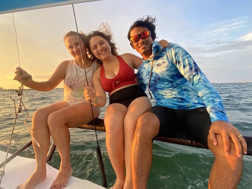 Miami: Intimate Sailing in Biscayne Bay W/ Food and Drinks - Wildlife Sightings