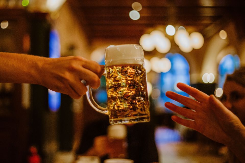 Munich: Beer and Food Tour With Dinner & Oktoberfest Museum - Booking and Payment Options