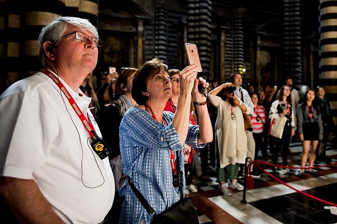 Private Tuscany Tour to Siena and San Gimignano With Winery Lunch - Guided Walking Tour of Siena