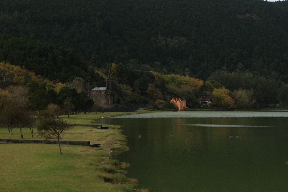 From Ponta Delgada: Furnas Guided Day Trip & 4x4 Adventure - Gorreana Tea Plantation