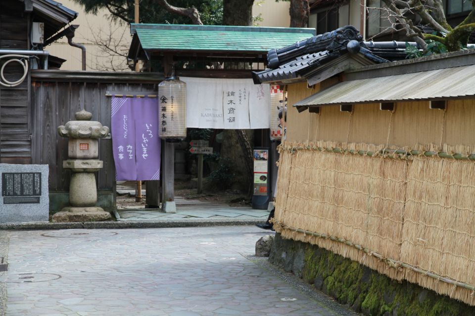 Kanazawa: Half-Day Private Guided Tour - Experiencing Edo-Era Craftsmanship