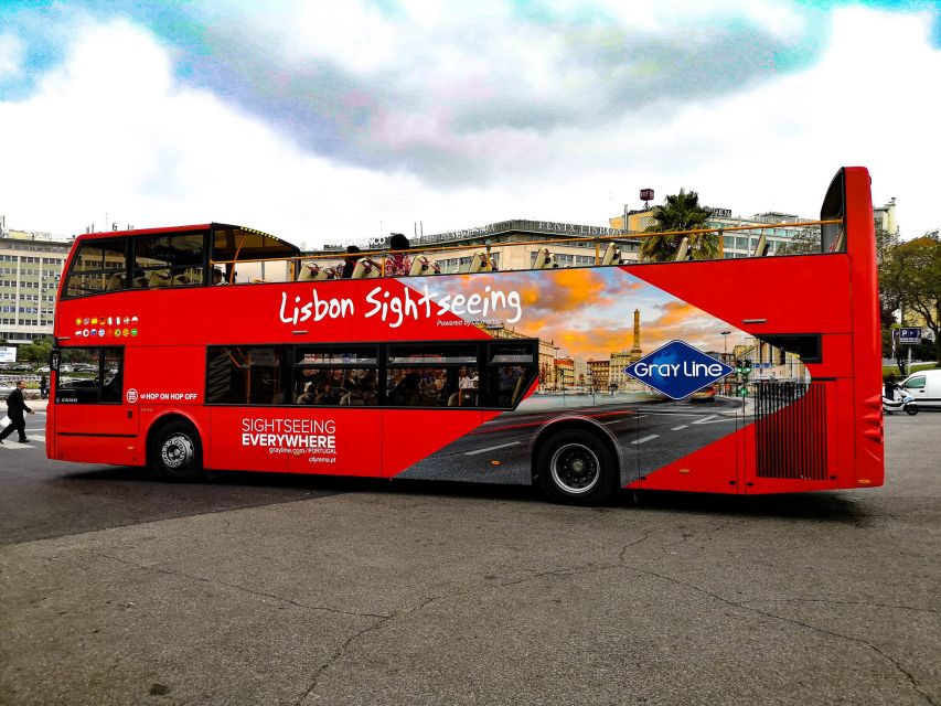 Lisbon: Four Lines Hop-on Hop-off Bus and Boat Ticket - Cascais Line Highlights