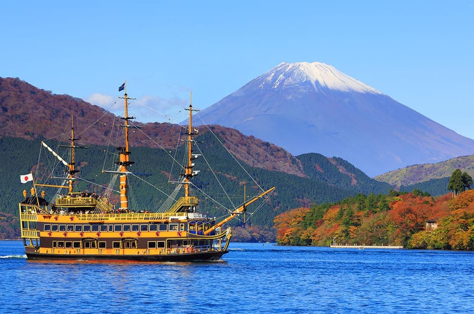 Mt.Fuji:Hakone Cruise, Ropeway&Oshino Hakkai Full-day Tour - Hakone Ropeway and Owakudani