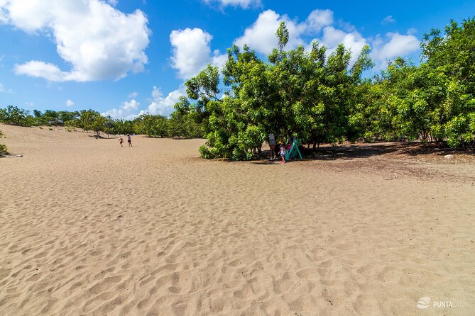 Pink Lakes & Sand Dunes of Baní - Unique Private Full-Day Tour - Experiencing the Boat Trip