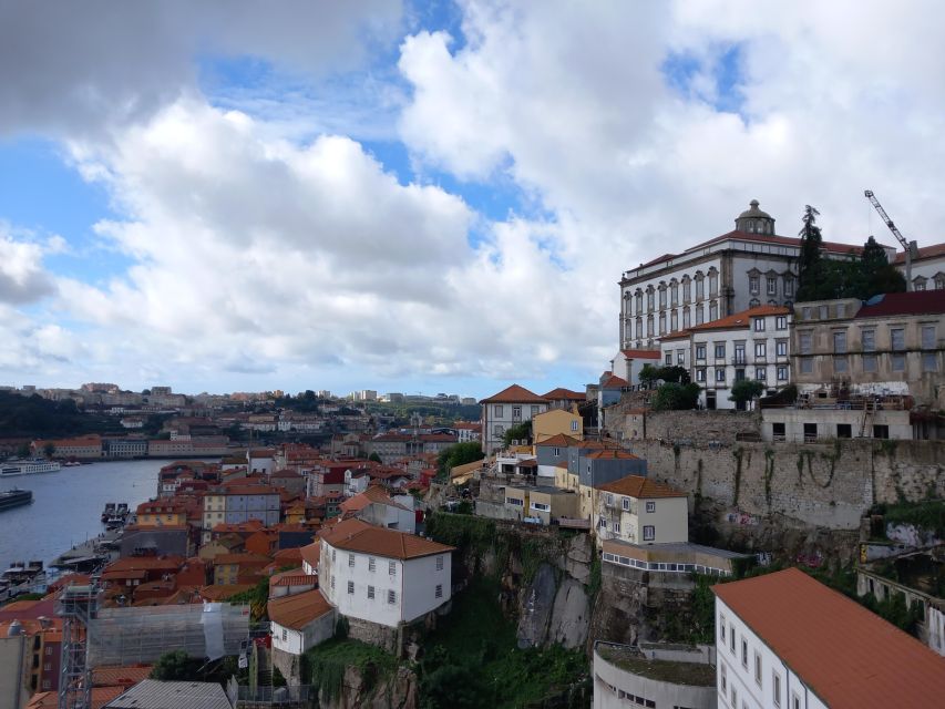 Porto Historic Centre: Private Walking Tour & Cathedral - Tour Duration and Pricing