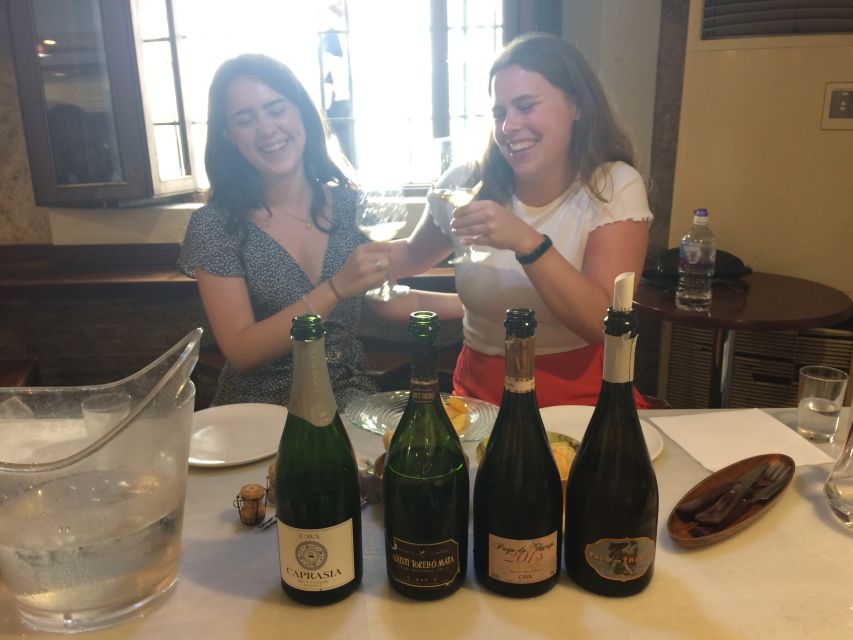 Valencia: Wine Tasting and Tapas Experience - Highlights From Customer Reviews