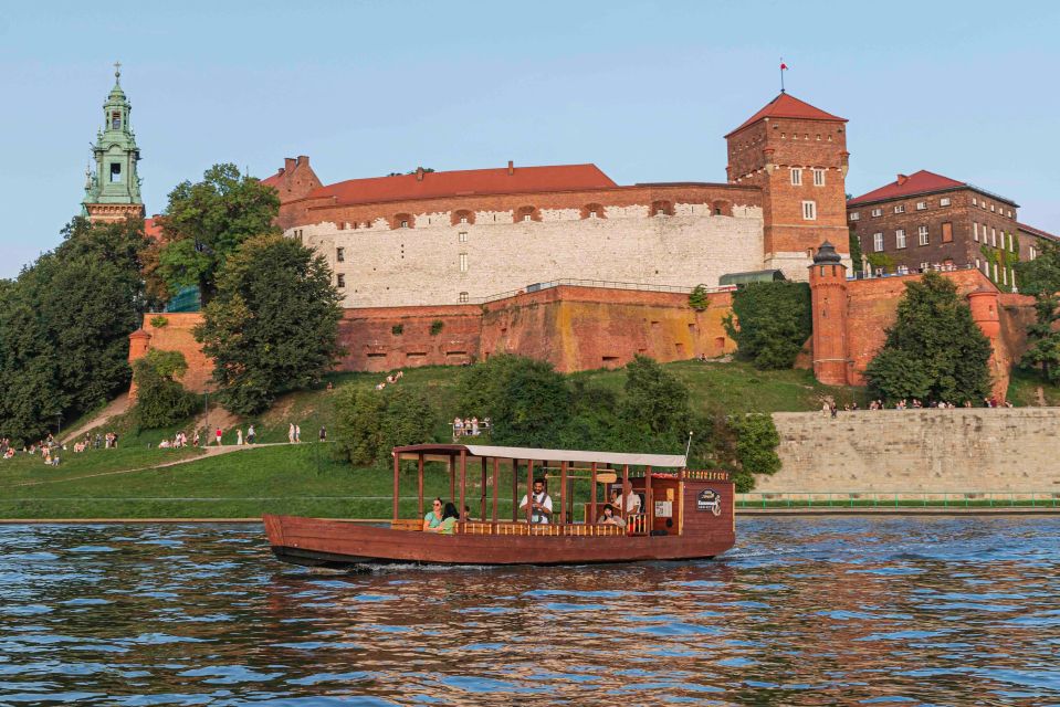 Krakow: Private Traditional Gondola Cruise - Frequently Asked Questions