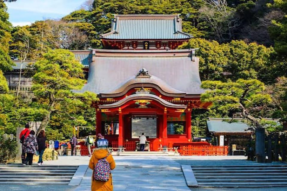 Private Kamakura and Yokohama Sightseeing Tour With Guide - Customizable Experiences