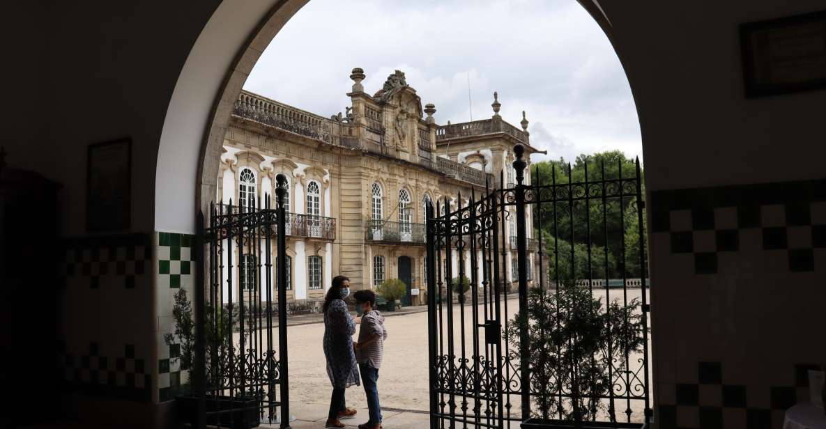 Private Tour to Melgaço & Monção, Heart of the Alvarinho Region - Local Cuisine