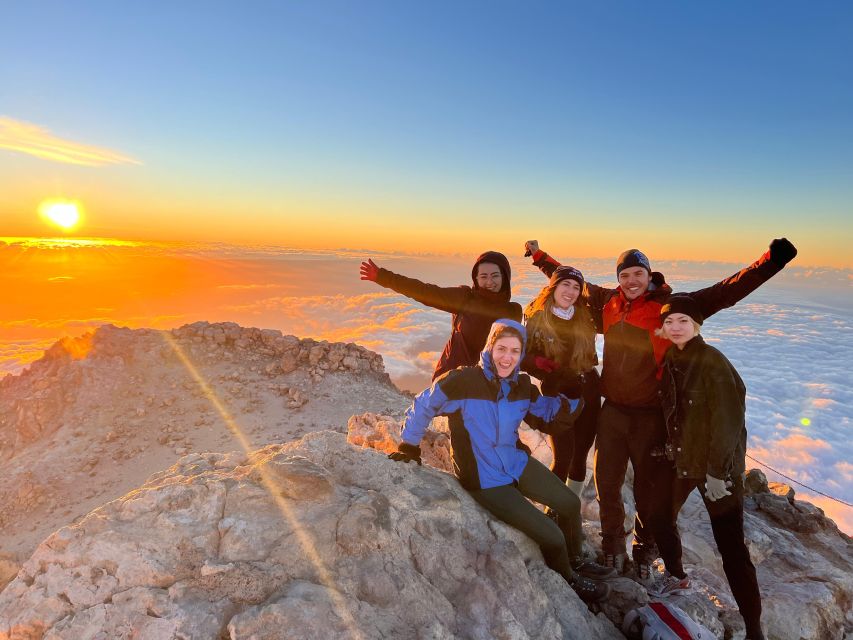 Tenerife: Mount Teide Sunrise Guided Hike - Getting to the Summit