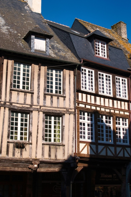 Dinan: Private Guided Walking Tour - Exploration of Historic Ramparts