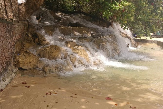 Dunns River Falls Scenic Tour - Tour Overview