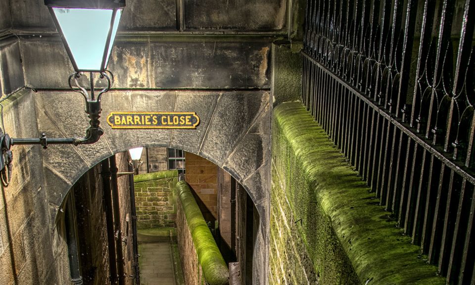 Edinburgh: 2-Hour Ghost Tour in English - Tour Details