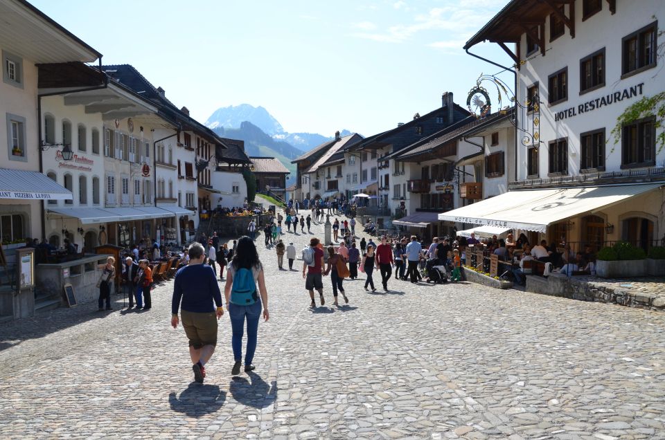 From Montreux, Bern or Fribourg: Gruyères Region TOUR - Key Points