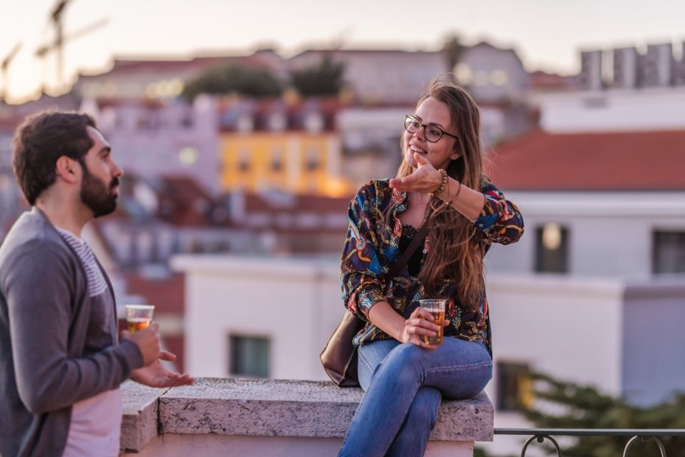 Lisbon: Book a Local Host - Key Points