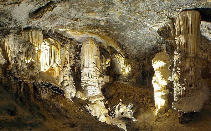 Postojna Cave & Photostop Predjama Castle - Group Tour From Koper - Key Points