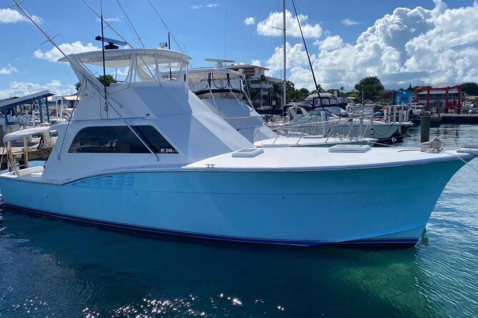 Private 45 Hatteras Sportfishing in Nassau - Tour Overview