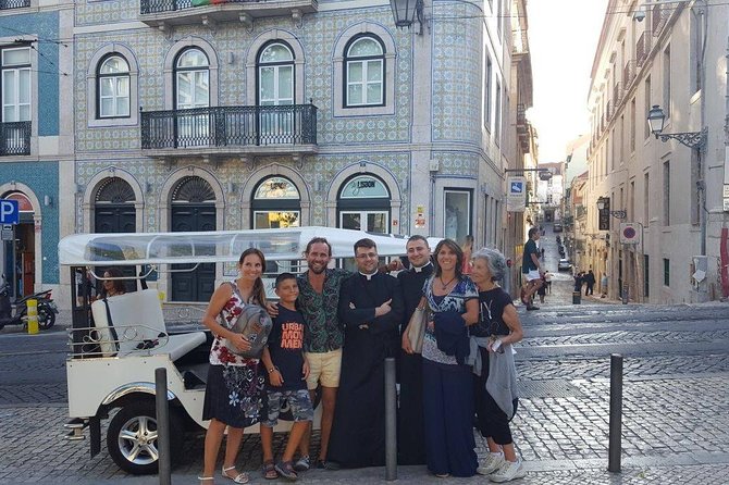 3 Hour Private ECO Tuk Tuk Tour of Lisbon With Cherry Liqueur - Tour Details