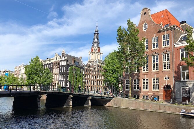 Amsterdam Canal Cruise With German Guide and Unlimited Drinks - German-Speaking Guide