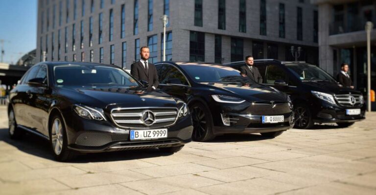 Berlin: Airport Transfer Limousine Services Luxury Limousine Experience