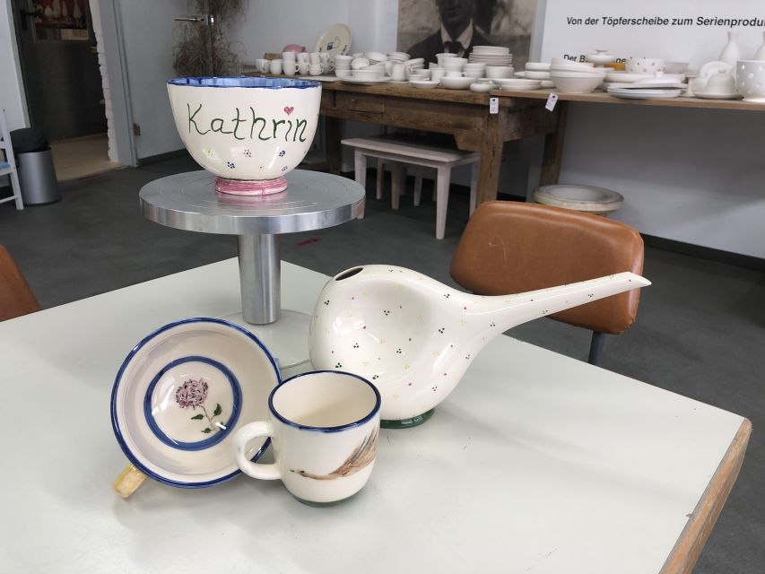 Berlin-Marwitz: Ceramic Painting Workshop - Activity Details