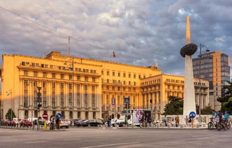 Bucharest: Calea Victoriei And Old Town Highlights Tour Tour Overview And Pricing