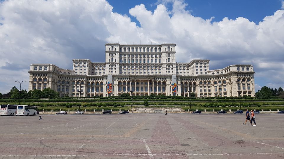 Bucharest City Tour 2 Hours - by Car With a Private Guide - Tour Overview