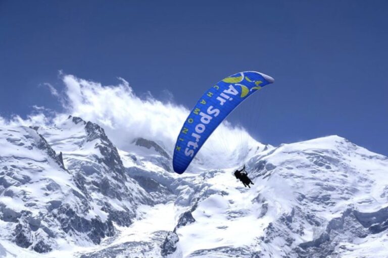 Chamonix: Tandem Paragliding Flight Activity Details