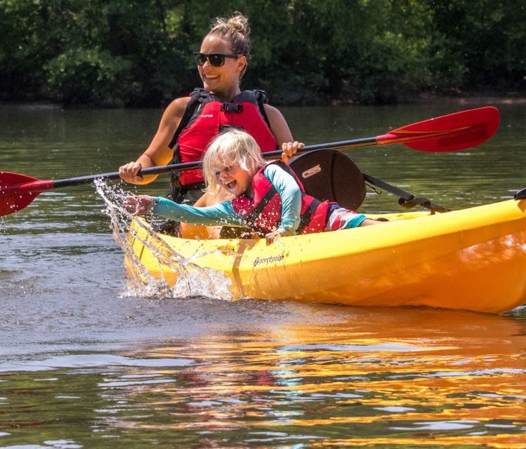 Chattahoochee Roswell: Single Kayak Rental Activity Overview