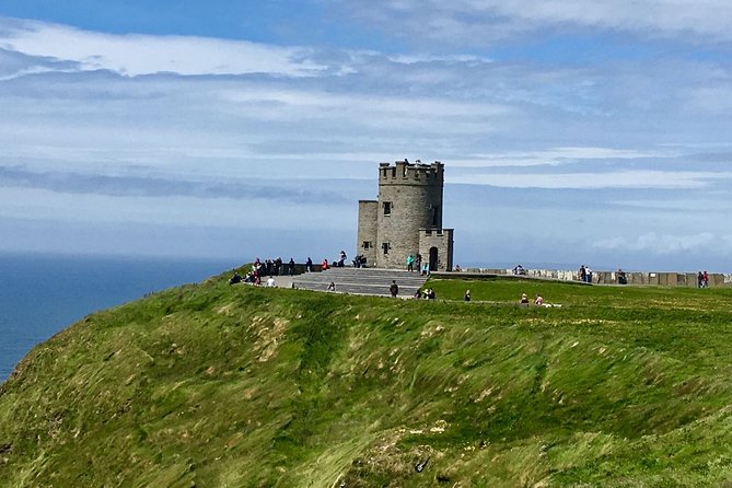 Cliffs of Moher and Galway in Italian - Discover Galways Charming Allure