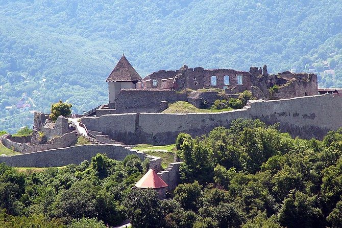 Danube Bend Private All Day Tour With Lunch, With Entrance Fees And Cruise Visiting The Esztergom Basilica