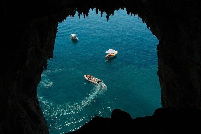 Discovery Capri Island by Boat - Overview of the Tour