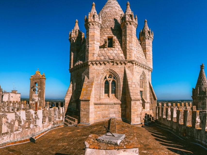 Évora With Wine Tasting - Full Day Private Tour - Tour Details