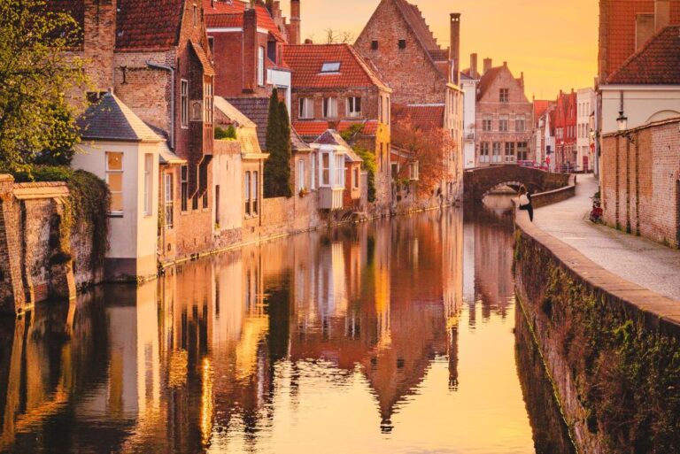 From Brussels: Bruges Full Day Guided Tour Tour Overview And Pricing