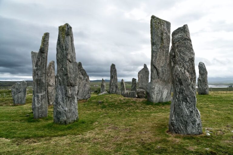 From Edinburgh: Isle Of Skye And Outer Hebrides 6 Day Tour Tour Overview