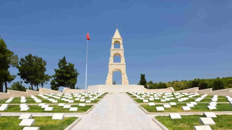 From Istanbul: Troy And Gallipoli 2 Day Trip Accommodation And Meals