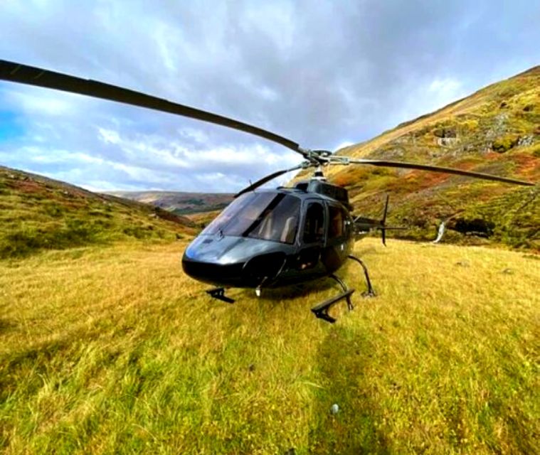 From Reykjavik: Helicopter Tour To Hengill With Landing Meeting Point